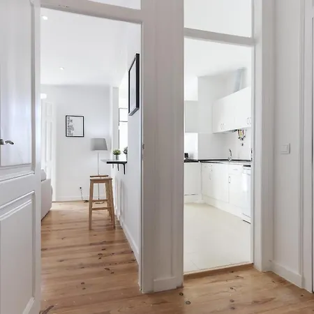 Appartamento Santa Marta Deluxe By Homing Lisbona